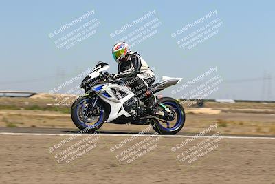 media/Oct-06-2025-2WTD (Mon) [[90522c3a0b]]/B Group/1220pm (Wheelie Bump)/